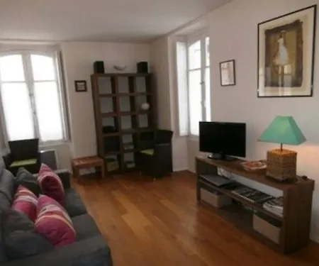 Apartment La Corderie 2 - Saint-jean-de-luz 1 Bedroom 2 Persons Ciboure